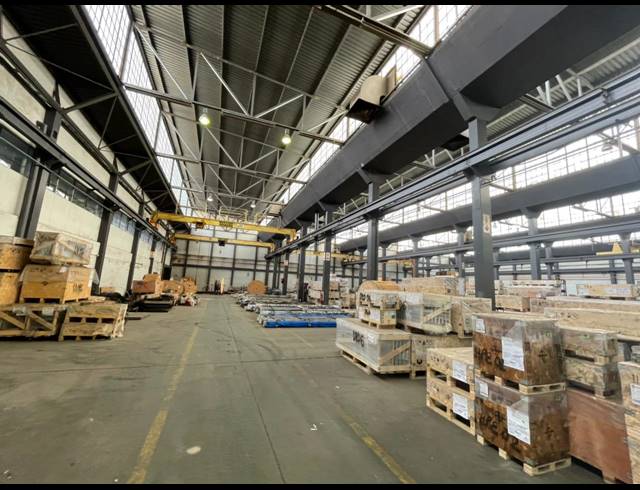 9,000M² WAREHOUSE FOR SALE IN SPRINGFIELD